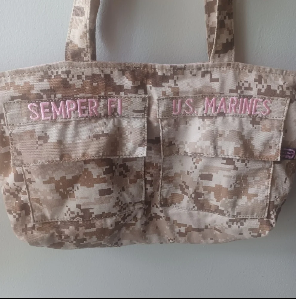 Semper Fi Desert Camo  U.S. Marines handmade flap front Purse